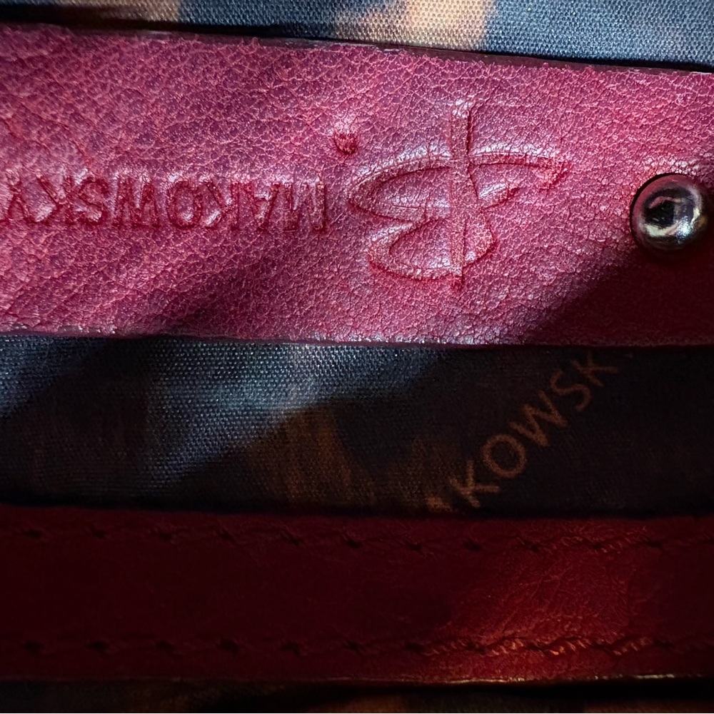 B. Makowsky Red Leather Shoulder Bag - Picture 4 of 6